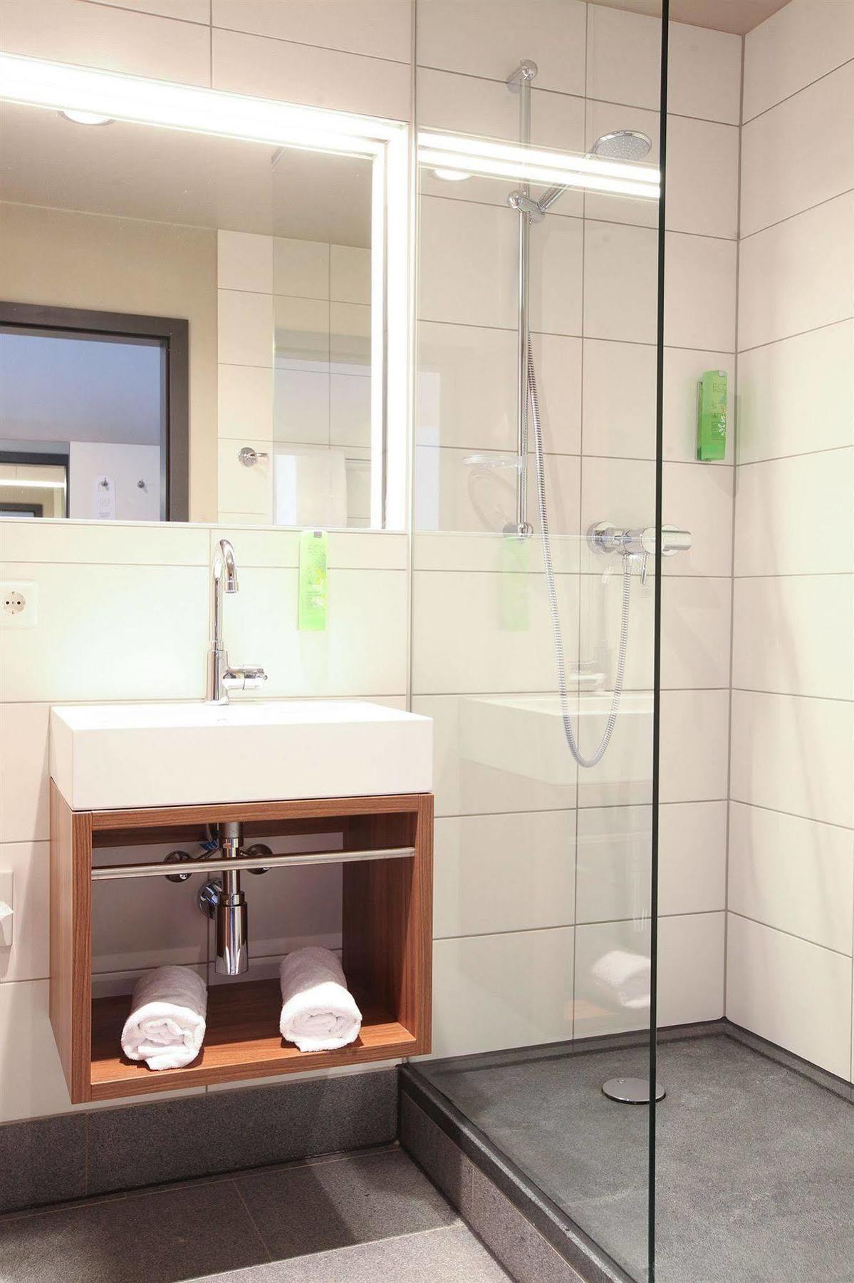 Riku Hotel Neu-Ulm Ngoại thất bức ảnh