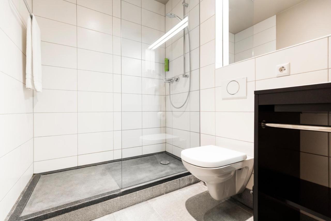 Riku Hotel Neu-Ulm Ngoại thất bức ảnh